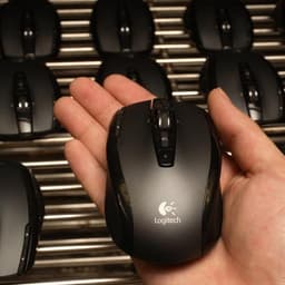 Logitech отгрузила потребителям миллиардную мышь